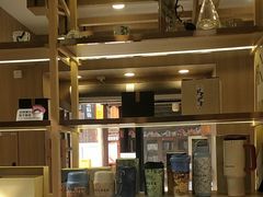 -霸王茶姬(南强街店)