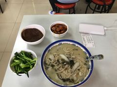 -明呈黄鱼面馆(斜土路店)