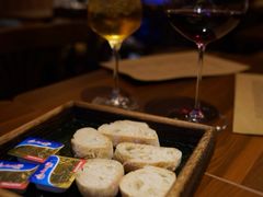 餐前面包-Bistro Les Lilas丁香花小酒馆