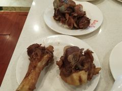 -泉福居酱骨头自助广场(南大街商业步行街店)