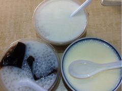 iphone_upload_pic-百花传统甜品店(原址店)