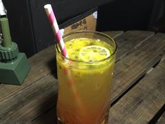 -84那年咖啡馆(李沧万达店)