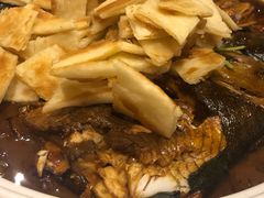 大份鱼头泡饼-大鸭梨烤鸭·北京菜(南小街/南苑店)