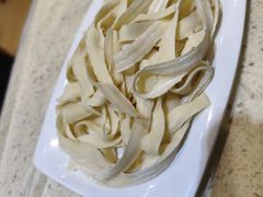 -九寨特色牦牛肉汤锅 羊肉汤锅