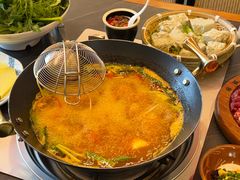 -贵厨酸汤牛肉(花果园国际中心店)