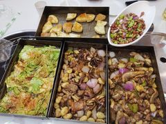 -老东镇啤酒屋海鲜加工·蒸汽海鲜·海鲜烧烤(台东店)