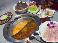 -生活如沸·顺德水牛奶火锅(人民广场店)