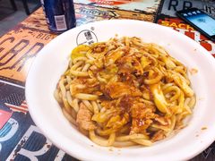 -椒顽新疆炒米粉(湖大店)