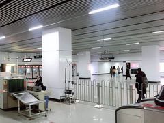 -龙溪路(地铁站)