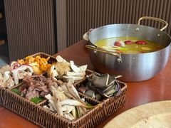 -菌乡缘·野生菌蒸汽鱼火锅(江边夜市店)
