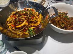 -靓虾二哥长沙地标小龙虾(五一广场店)