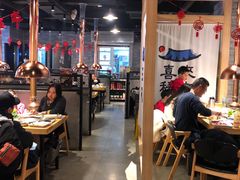 大堂-喜来稀肉(北外滩白玉兰广场店)