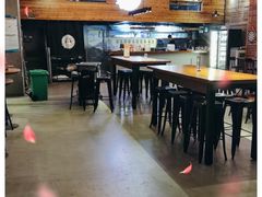 大堂-Devils’ Brewery小恶魔精酿啤酒(泛海美式熏肉店)