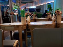 大堂-百春原湖南牛肉粉(百联世纪店)