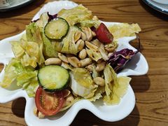 -东来菜馆•手抓海鲜家常菜•海鲜锅贴(鸽子窝店)