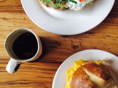 牛油果吐司-Egg•Allday Brunch(襄阳北路店)
