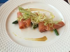 沙拉-香格里拉鱼跃地中海西餐厅·牛排披萨