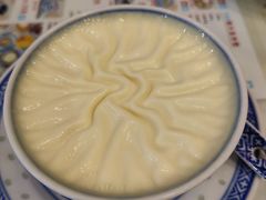 -广信牛奶甜品世家(台东店)