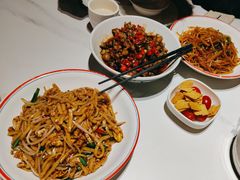 -铁胖子口碑长沙菜·龙虾烧烤(赤岗社区店)