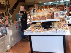面包甜点陈列柜-金凤成祥(为公桥店)