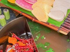 -盡膳口福跷脚牛肉火锅(晶耀前滩店)