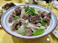 -凯盛食府(右玉小吃街店)