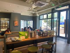 -星巴克臻选(青岛麦凯乐分店)