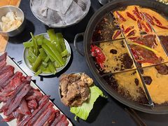 -铜元老码头鳝鱼火锅