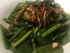 煎酿尖椒-六婶西关小厨(光塔路店)