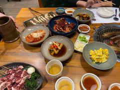 -草家酱蟹炭火烤肉店(珲春南路一店)