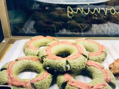-BONBON BAKERY