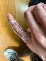 -新绣堂纹身·穿孔