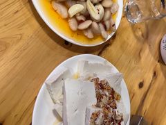-宏兴烤鱼山庄(宣恩总店)