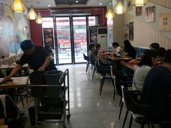 大堂-螺小胖柳州螺蛳粉(钟楼总店)