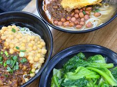 -耙豌豆重庆小面