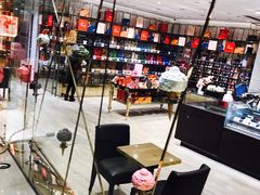 -VENCHI 闻绮(北京国贸商城店)