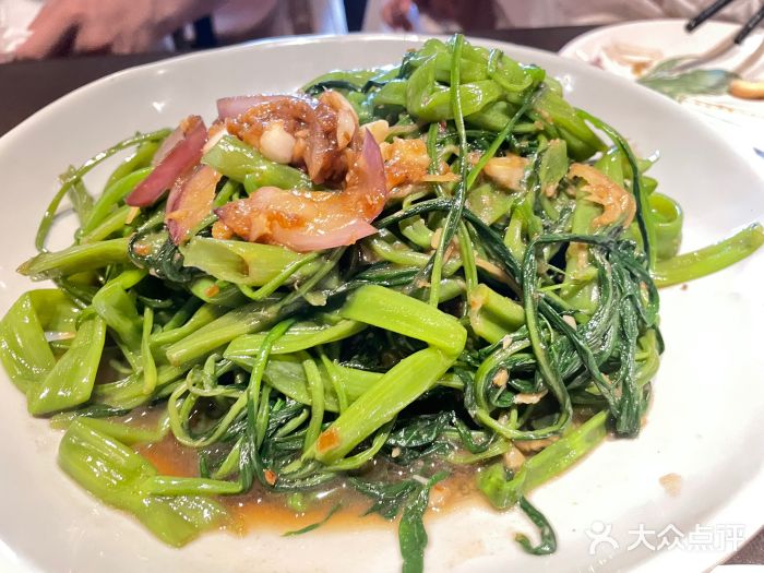 大头虾越式风味餐厅(光明广场店)马拉盏炒通菜图片