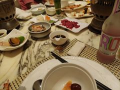 -雍和会海鲜姿造自助(湖东路店)