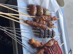 -粟氏天府·东北烧烤(长安街店)