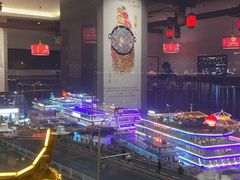 -小天鹅火锅·一线江景洪鼎旗舰店(洪崖洞店)