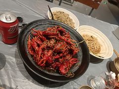 -肥肥虾庄·金牌油焖大虾(杨园滨江时代walk店)