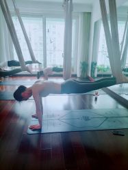 -Yvon yoga 瑜伽·精准体态管理中心