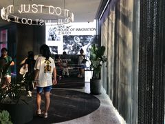 -NIKE品牌体验店(南京东路店)