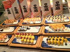 -前海华侨城JW万豪酒店·都会尚膳自助餐厅·熟成牛排海鲜酒水畅飨