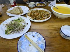 -溢心园香河肉饼总店