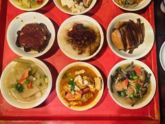-蓝田九大碗民俗食府(蓝田店)