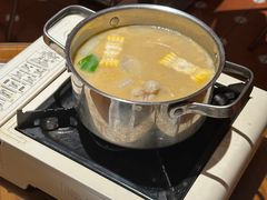 -肥仔文澳门猪骨煲(南京西路店)