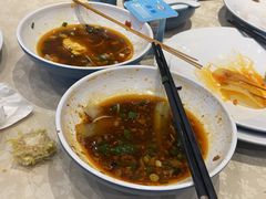 -牛华周记麻辣烫起源店
