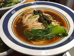-霸蛮湖南菜·牛肉粉(荣京西街店)