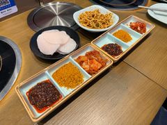 -猪啊牛呀羊啊铜盘烤肉(正大广场店)